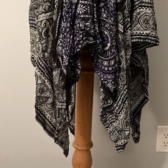 Women's Vintage Halter Smocked Handkerchief Sundress - Picture 6 of 7